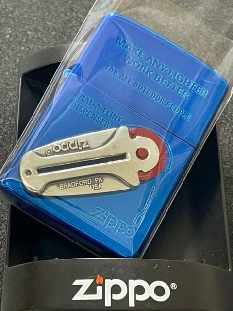 Zippo 2004 Dial-a-Flint Dispenser Blue Oil Lighter Unused