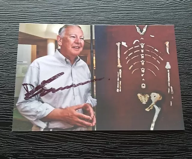 DONALD JOHANSON ANTHROPOLOGIST DISCOVERED LUCY AUTOGRAPHED SIGNED 4x6 PHOTO