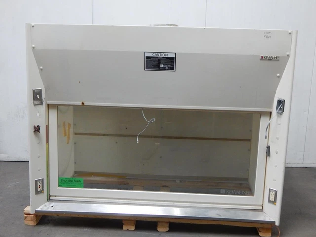 Kewaunee Supreme Air Laboratory Chemical Fume Hood Chamber Extractor M2587