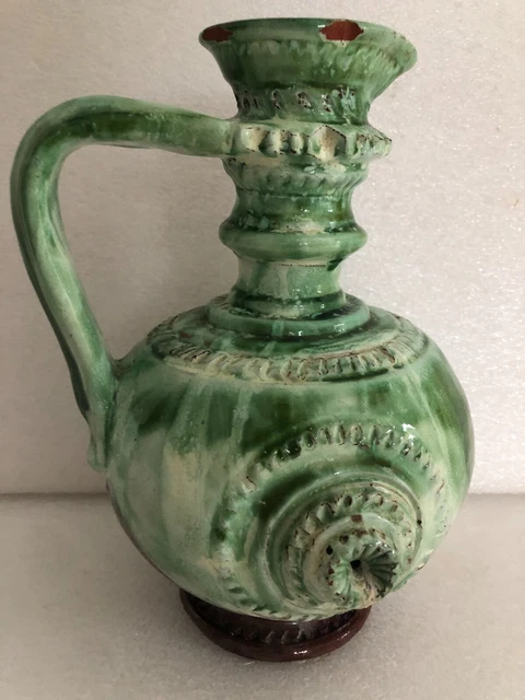pichet cruche terre vernissée poterie marron  vert signature à identifier  1957