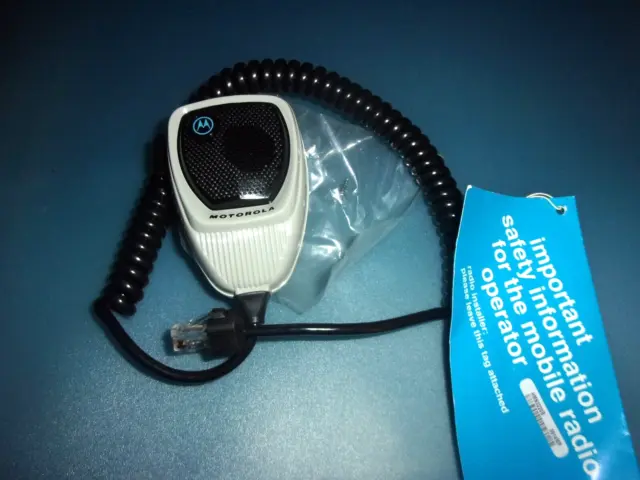 Motorola HMN1056D Microphone Compact Palm Mic