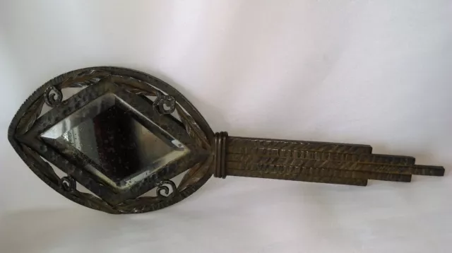 ANCIEN MIROIR FACE À MAIN époque ART DÉCO EN FER FORGÉ dans le gout de BRANDT