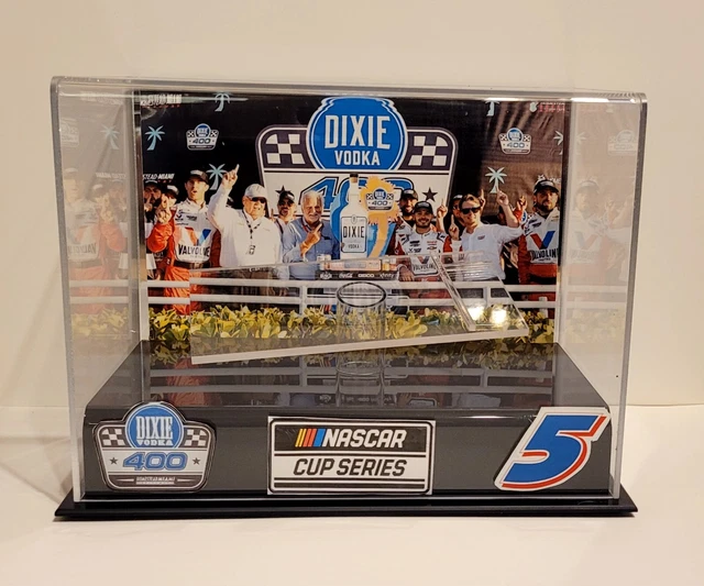 Kyle Larson 2022 Homestead Win Display Case For 1/24