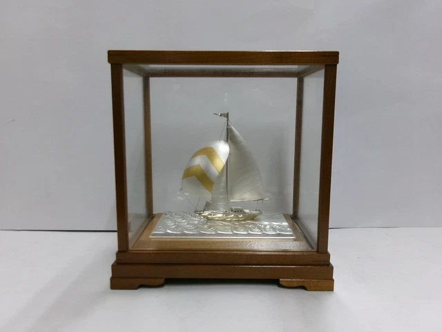 工芸品 SILVER YACHT 985 TAKEHIKO Sold at Auction: Sterling Silver 985 Treasure Ship by Seki