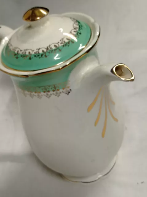 Ancienne Cafetière ou Pot à lait, en faïence de SARREGUEMINES 2