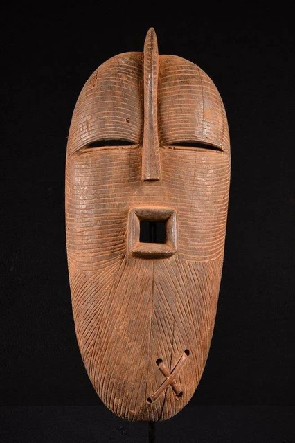 19379 African Authentic Luba Mask DR Congo