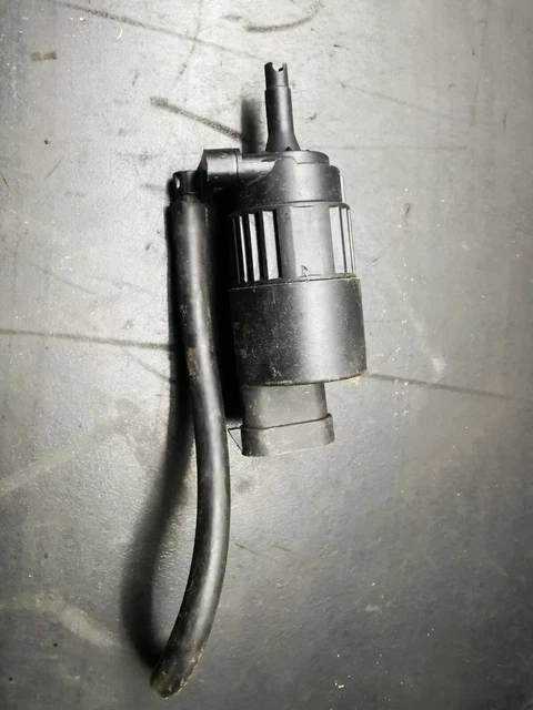 Pompe à Lave-Glace Compatible Renault Clio V (2019-2021) - Pièce De Rechange Noire En ABS - Référence 289209776R
