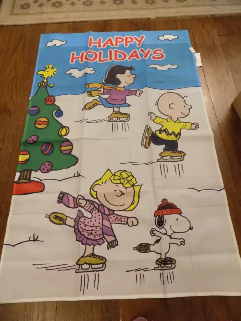 Bandera de Navidad de patinaje sobre hielo Peanuts Snoopy Charlie Brown Happy Holidays 25x38