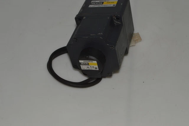 @@ VEXTA BXM6400-B2 DC Motor with Gear Head 6GH10K-D1 (UTK16)