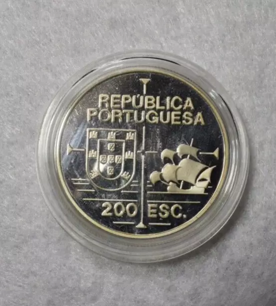 PORTUGAL 200 escudos 1992 PROOF SILVER COMMEMORATIVE CASED ( STOCK # 56)