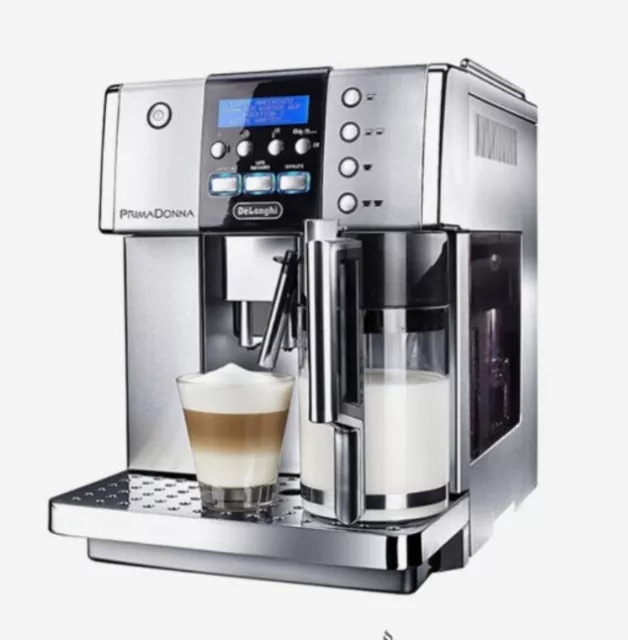 Cafetera automática DeLonghi Prima Donna ESAM 6620, excelente