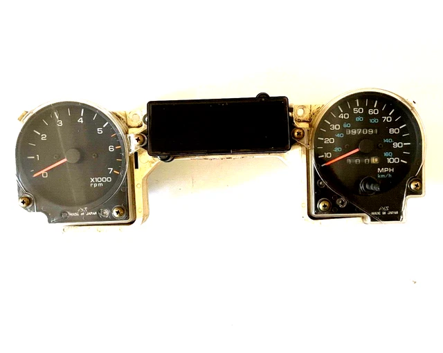 9295 JEEP YJ Wrangler gauge cluster speedometer tachometer 97,000 mile