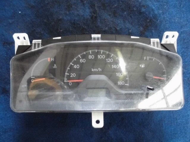 MITSUBISHI Lancer Cargo 2004 CBE-CS2V Tachimetro MR979703 [Usato] [PASKU1211]
