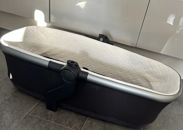 Silber Cross Wave Carrycot keine Matratze