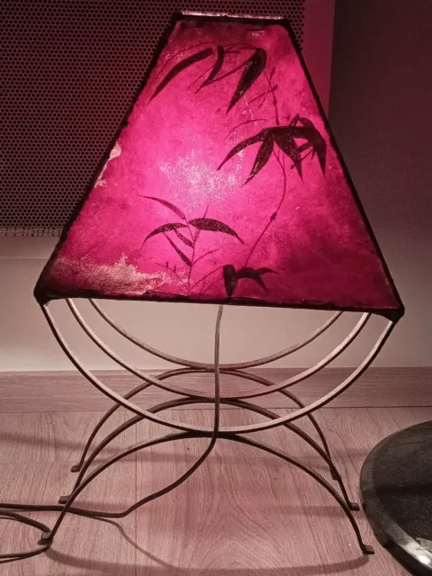 Ancienne Lampe De Salon en fer et toile. Prix en baisse !