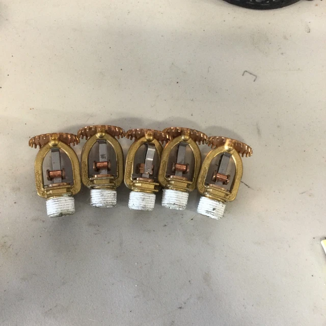 Lot Of 5. Tyco SU Fire Sprinkler Head 165F 74C 1/2" NPT TY3111