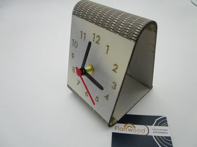 Orologio Da Tavolo Moorg Legno E Metallo - Design Vintage 23x31cm - Foto 4