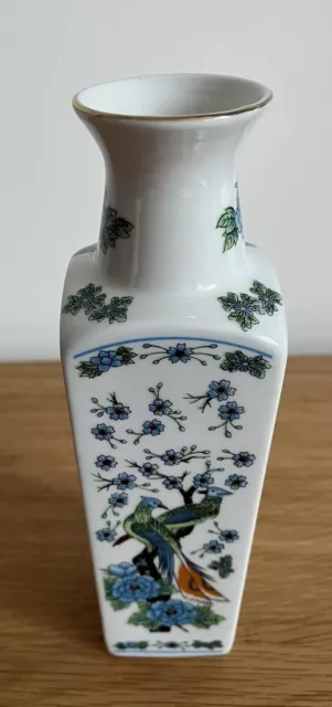 8 in Oriental Square Gilded Porcelain Vase  Beautiful Birds White Green Blue 2