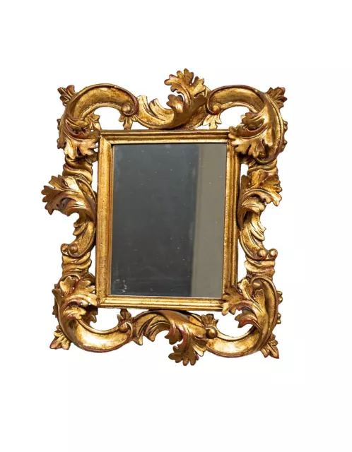 Specchiera dorata con cornice in legno realizzazione artigianale, stile barocco