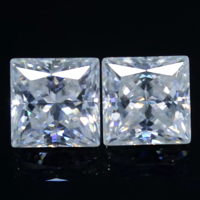 0.65 CT Ef Couleur VVS1 Brillant Coupe Blanc Cvd Diamant 4x4 MM Princesse Paire