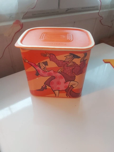 TUPPERWARE d'occasions: Vintage Pichet 1L Blanc