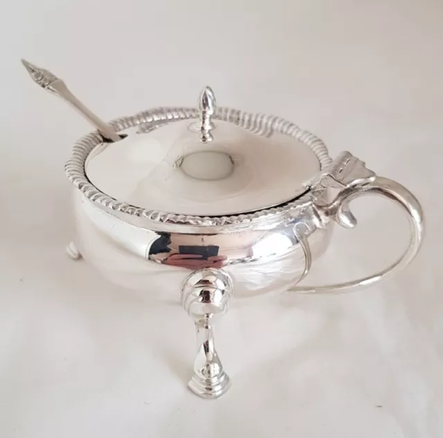 Vintage sterling silver mustard pot & spoon.London 1960.By Edward Barnard & Sons