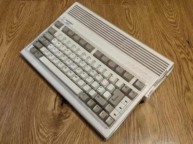 Nueva cubierta antipolvo transparente de alta calidad para Amiga 600...