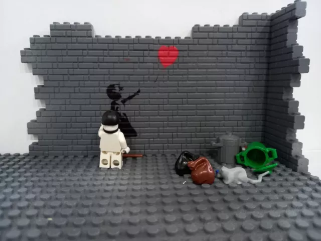 Banksy Lego© - Girl With Balloon 🎈- Handmade Unofficial Set - Hand Sprayed