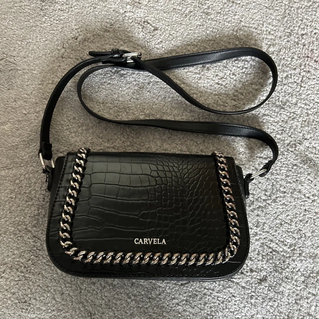 Izzy tassel shop cross body carvela