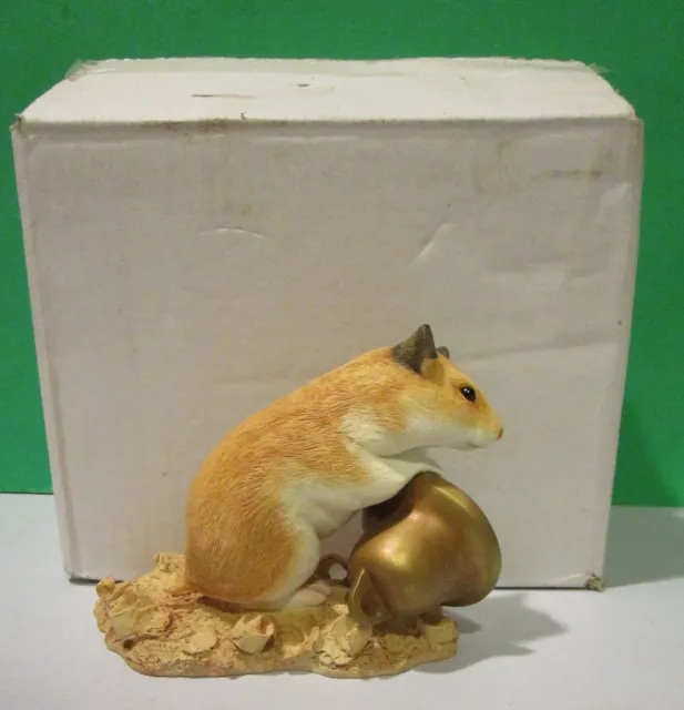 A COUNTRY ARTISTS JINGLES The HAMSTER --  NEW in Cardboard BOX