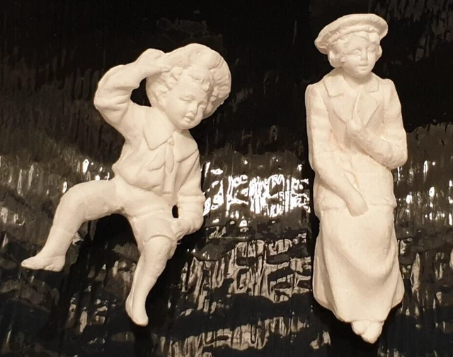 K09665696F - Figuren Nachgussgibsfiguren Höhe 6-8cm zum bemalen
