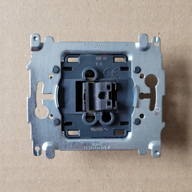ARNOULD ESPACE LUMIERE Interrupteur 10A Va et Vient 60101 Neuf
