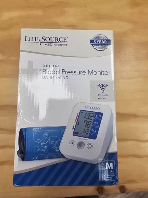 Monitor de presión arterial de lujo Life Source UA-651M-AC