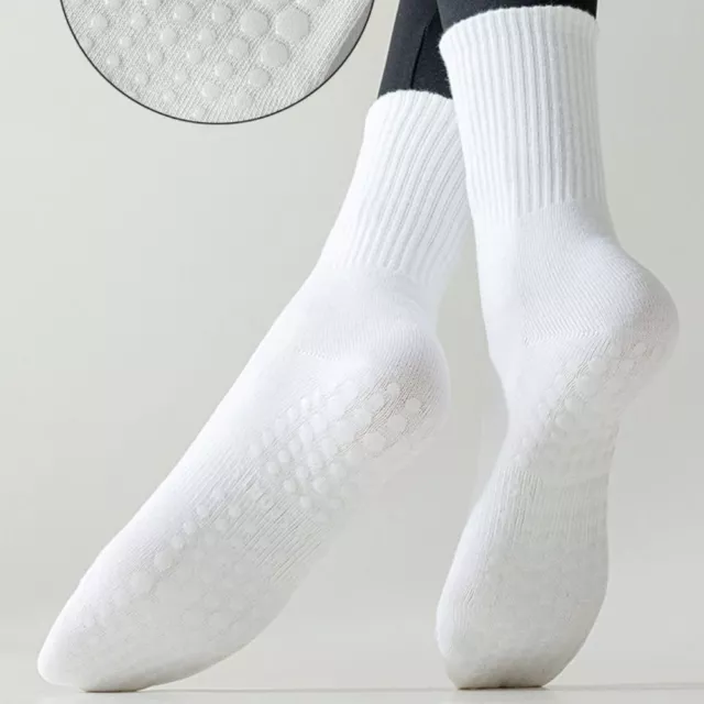Anti Slip Silicone Medium Length Socks Mid-tube Women's Sports Socks  Lady
