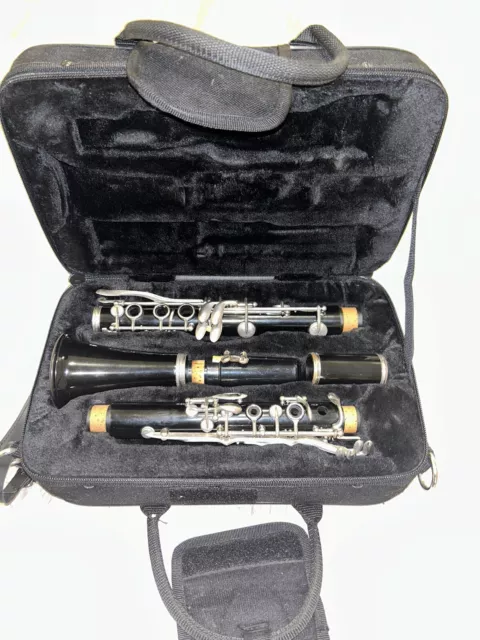 Bundy Resonate Clarinet