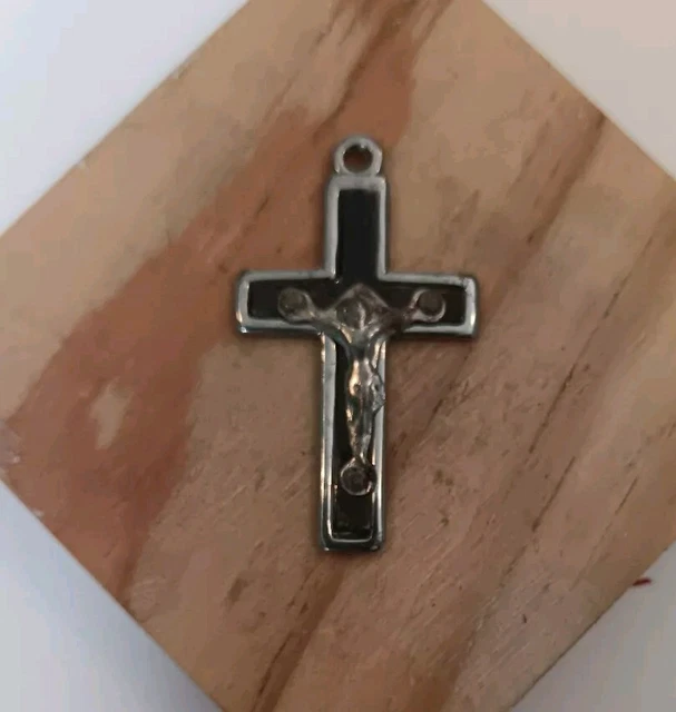 Pendentif Ancien Crucifix – Christ En Croix – Bijou Religieux Vintage