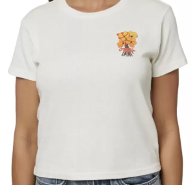 O’Neill Women’s T-Shirt New White Size M Short Sleeve Comfortable 100% Cotton