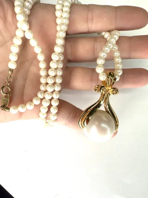 Vintage Necklace Avon Simulated Pearl Bead Drop Pendant 32 Inches