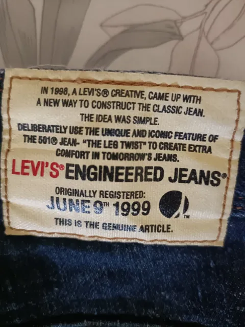 Mens Levis 511 Jeans Blue Denim Straight Leg Skinny Fit Size 31 x 32