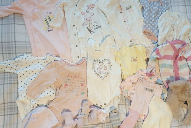 Newborn - 0-3 MONTHS baby girls bundle Preloved cardigans hat bodysuits socks
