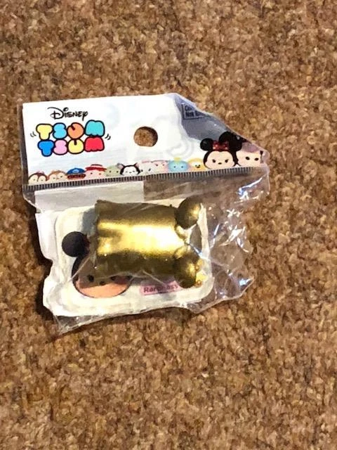 Disney Tsum Tsum Squishy Limited Edition Exclusive Gold Minnie Brand Nip