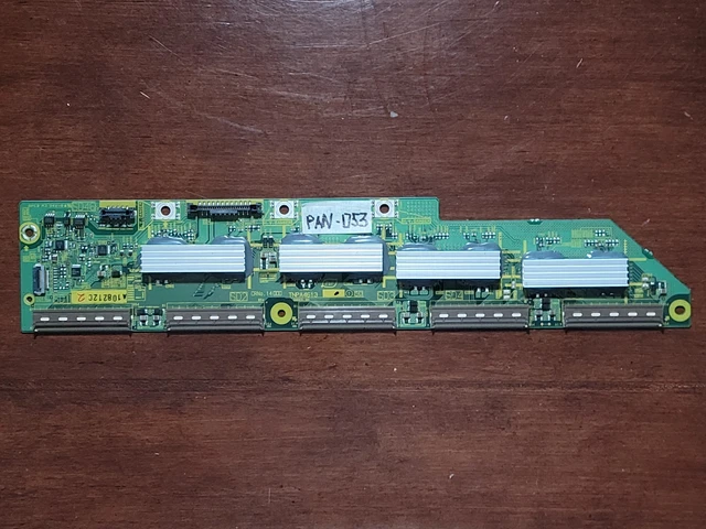 18年製TH-32E300 Panasonic 31Tpf7wLXSL.jpg