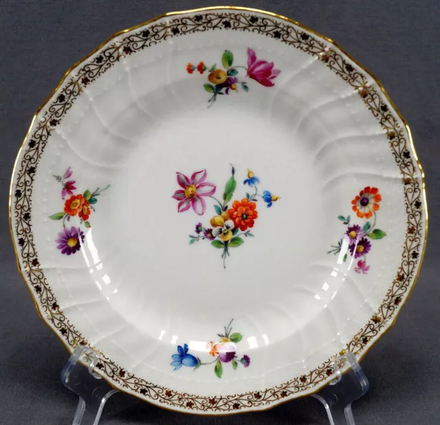 Antique KPM Berlin Hand Painted Floral & Gold Alt Brandenstein 8 3/4 Inch Plate