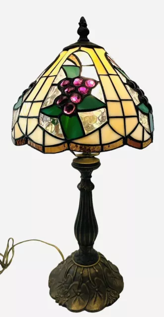 Vintage Tiffany Style Stained Glass Grapes 18.5” Table Accent Lamp