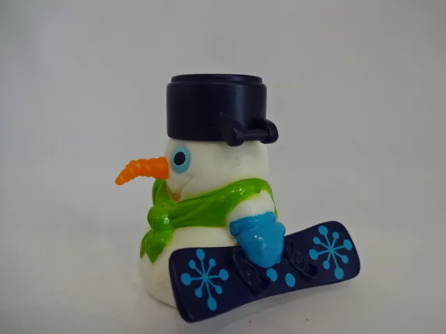 Statuetta natalizia ""Uomo di neve con sowboard blu"" variante 2
