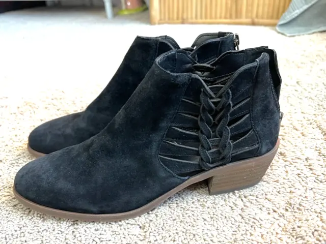 Vince Camuto Womens Size 8.5 Black Leather Suede Zip Ankle Boots Booties