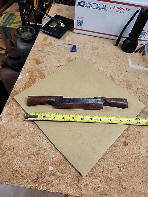 Vintage Wooden Handled Spoke Shave.