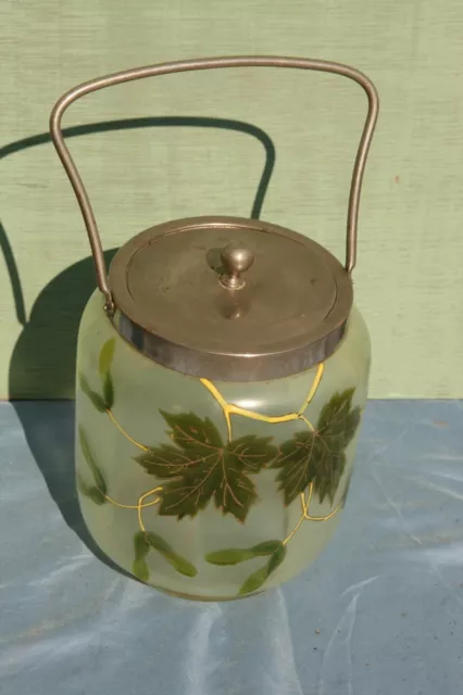 ancien pot couvert à biscuits en verre à décor émaillé