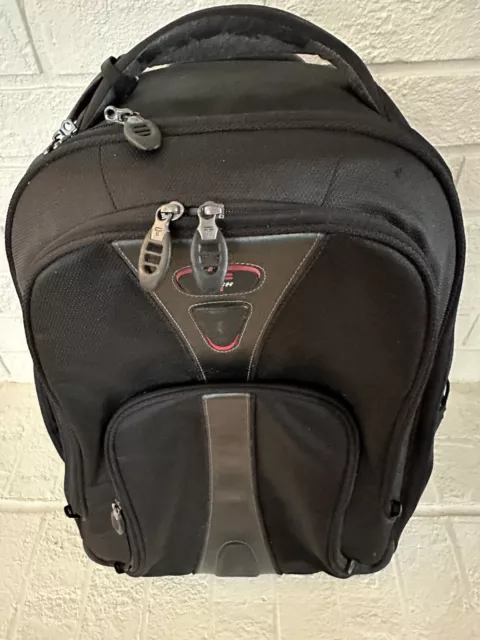 Tumi T-Tech Carry On / Backpack 20" Black 2 Wheels 5572D