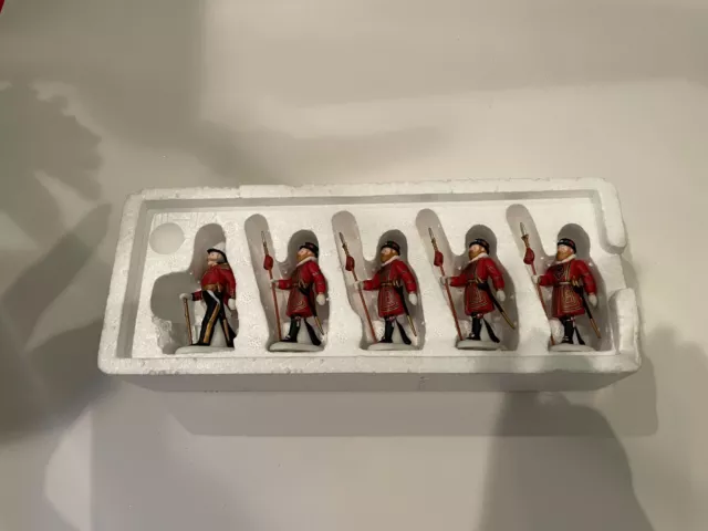 Department 56 Heritage Village Collection Yeomen Of The Guard